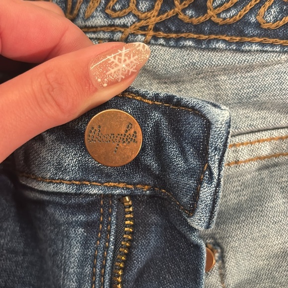 Wrangler Boot Cut Jeans Size 27x34 - Picture 5 of 5